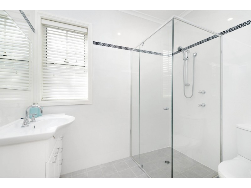 28 Burke Street, Chifley NSW 2036