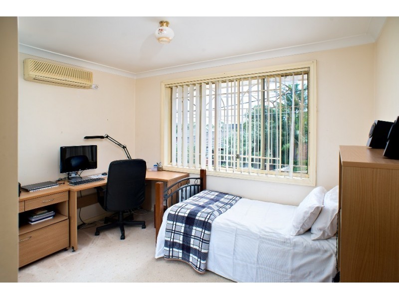 1 Hall Street, Chifley NSW 2036