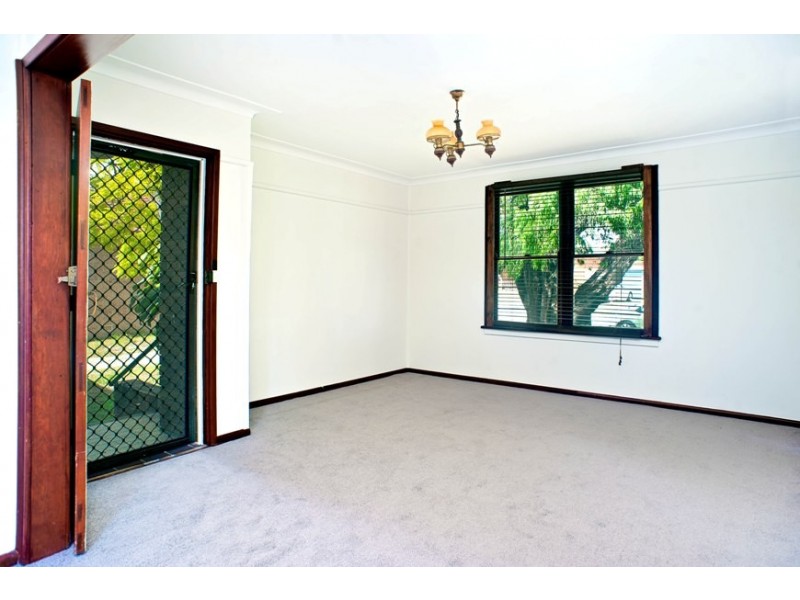 6 Binda Crescent, Little Bay NSW 2036