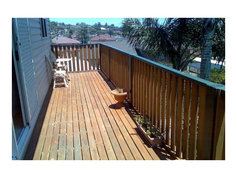 4a Mckenzie Avenue, Chifley NSW 2036