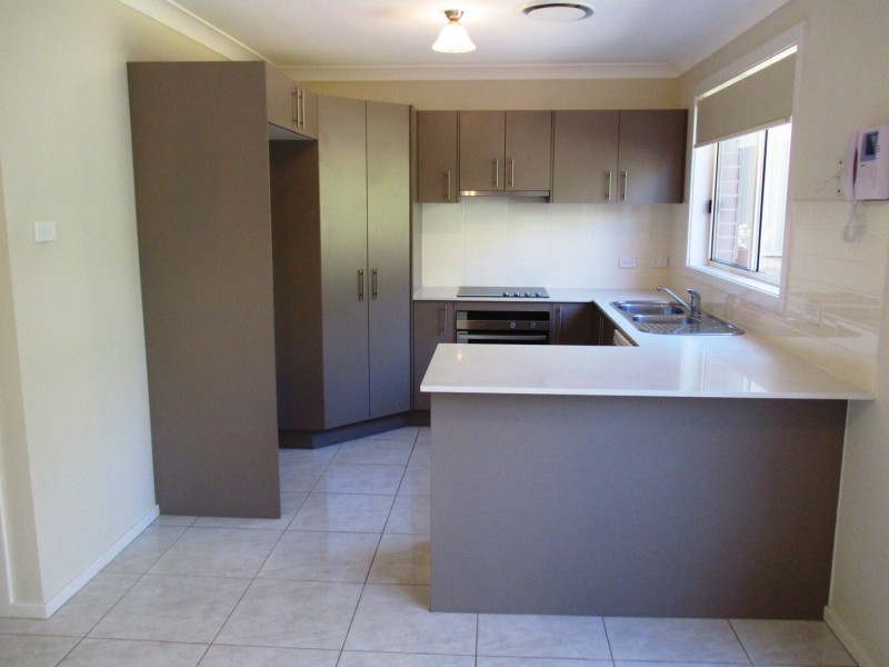 15 Hastings Avenue, Chifley NSW 2036