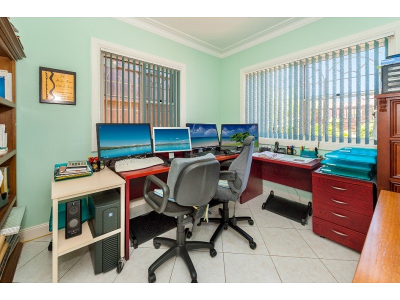 32 Mitchell Street, Chifley NSW 2036