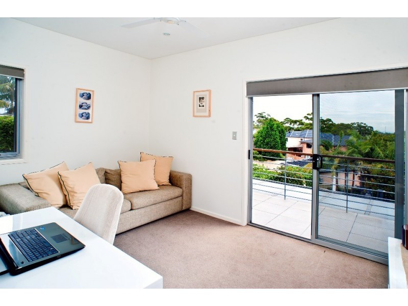 14a Caley Street, Chifley NSW 2036