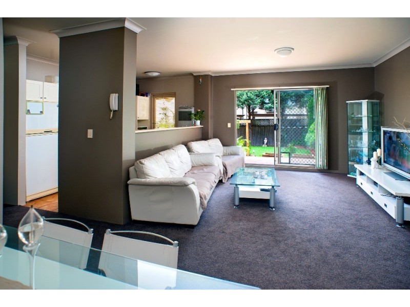 2/125 Banksia Street, Botany NSW 2019