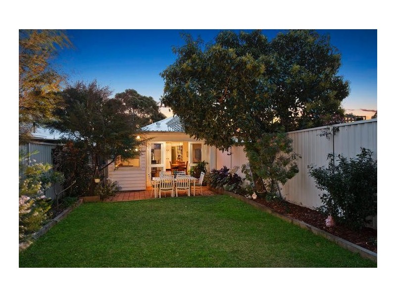 12 William Street, Botany NSW 2019