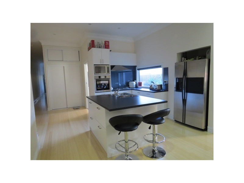 5 Wiggins Street, Botany NSW 2019