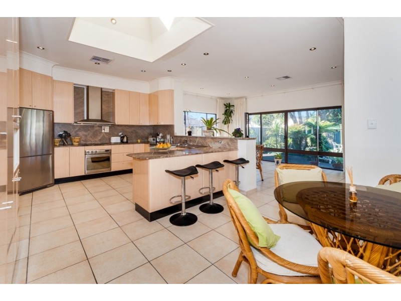 19 Eyre Street, Chifley NSW 2036