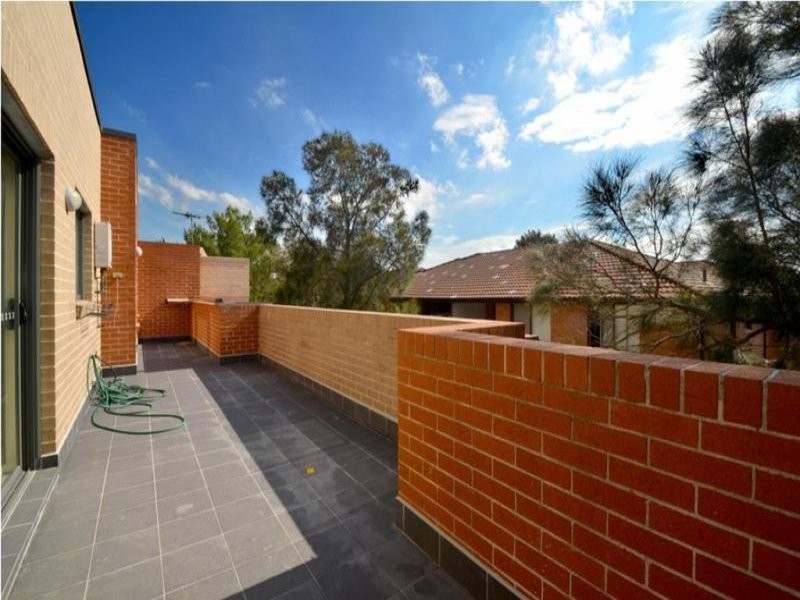 10/51 Bathurst Street, Liverpool NSW 2170