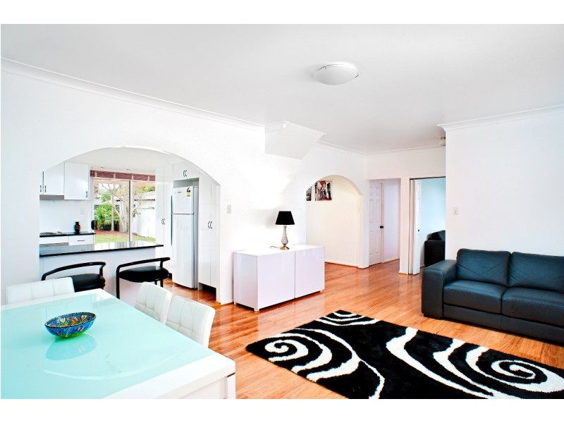 39 Lasseter Avenue, Chifley NSW 2036