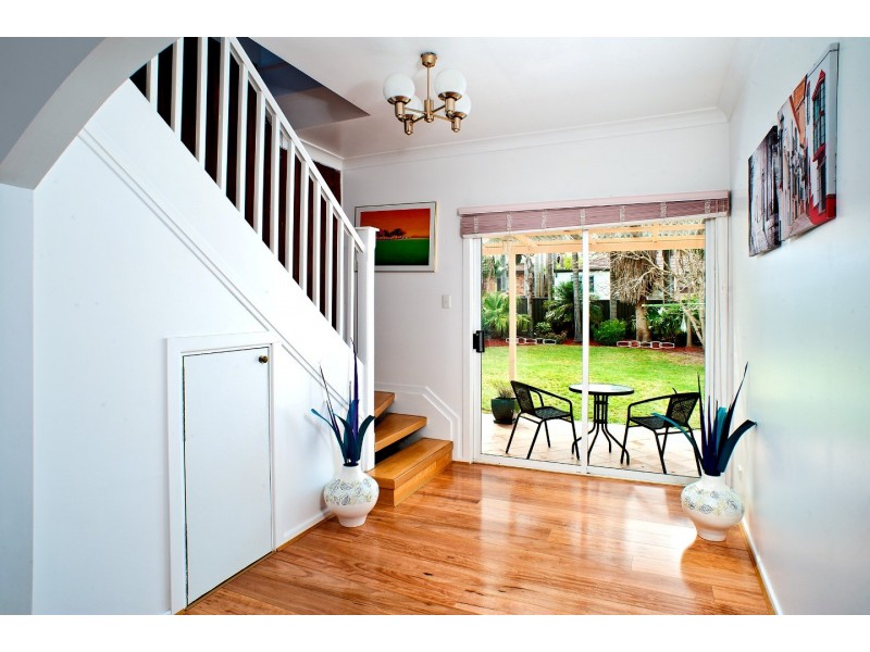 39 Lasseter Avenue, Chifley NSW 2036