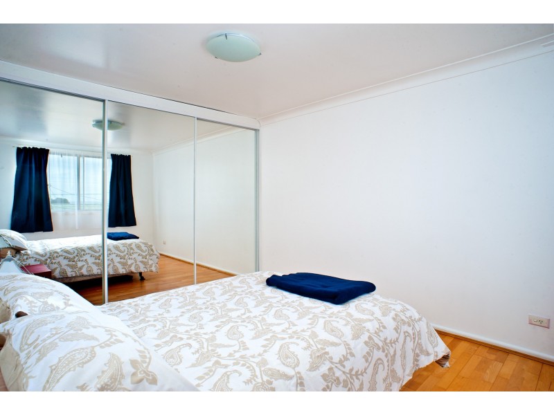 39 Lasseter Avenue, Chifley NSW 2036