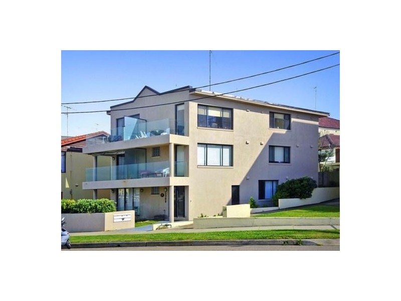 2/130B Marine Parade, Maroubra NSW 2035