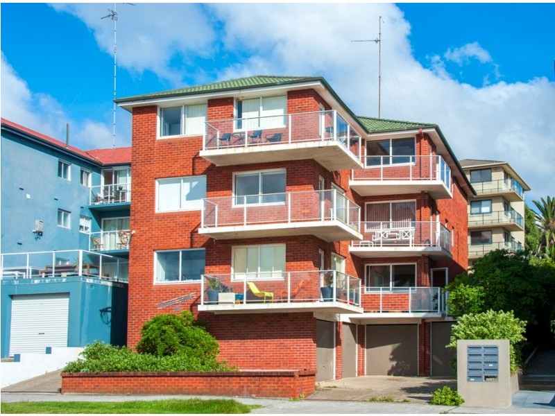 2/156 Marine Parade, Maroubra NSW 2035