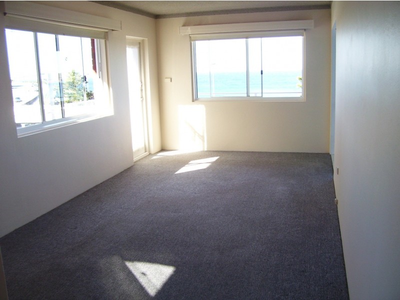 2/156 Marine Parade, Maroubra NSW 2035