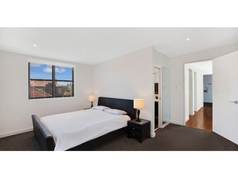 142 Bundock Street, Coogee NSW 2034