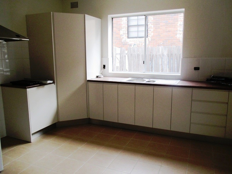 18 Holloway Street, Pagewood NSW 2035