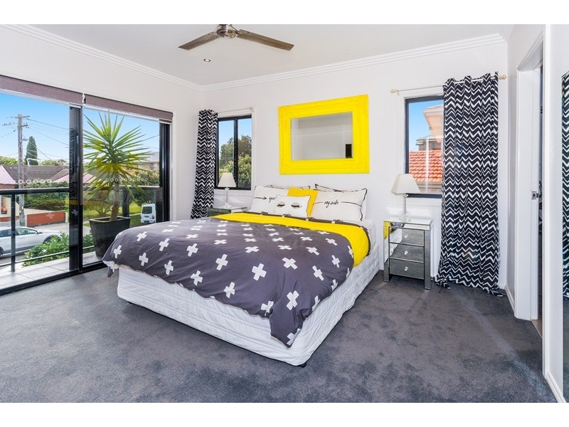 1 Mawson Parade, Chifley NSW 2036