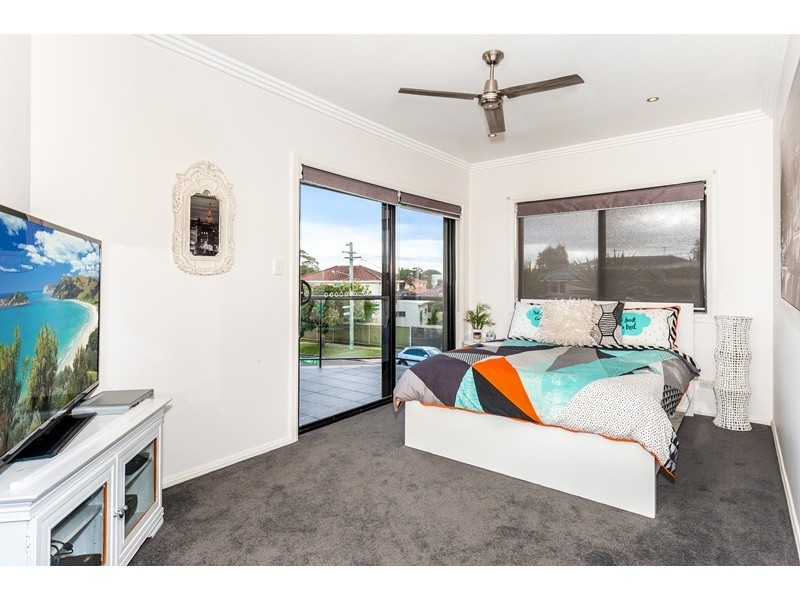 1 Mawson Parade, Chifley NSW 2036