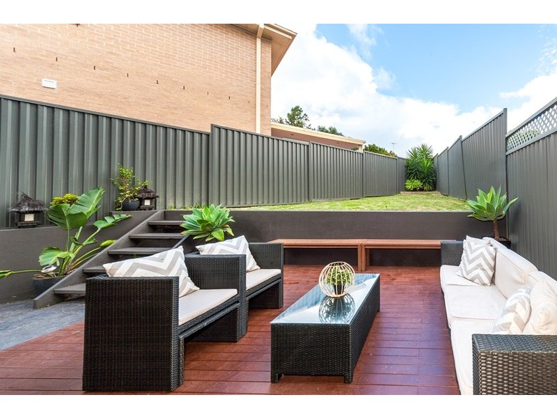 1 Mawson Parade, Chifley NSW 2036