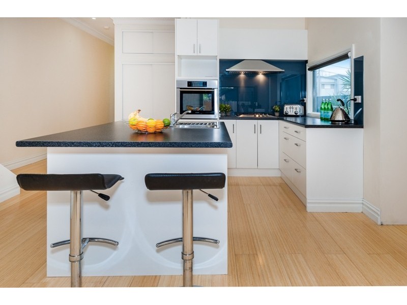 5 Wiggins Street, Botany NSW 2019