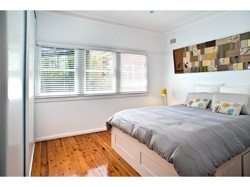 1 Wills Avenue, Chifley NSW 2036