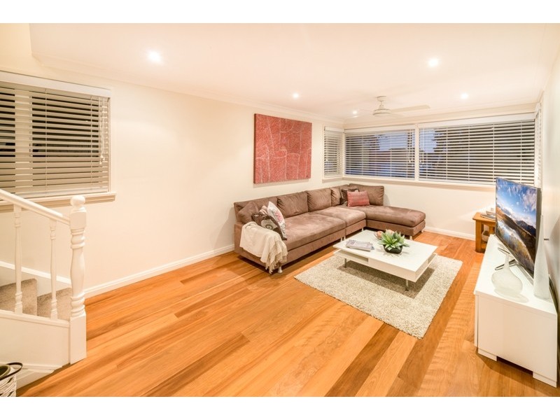 24 Forrest Street, Chifley NSW 2036