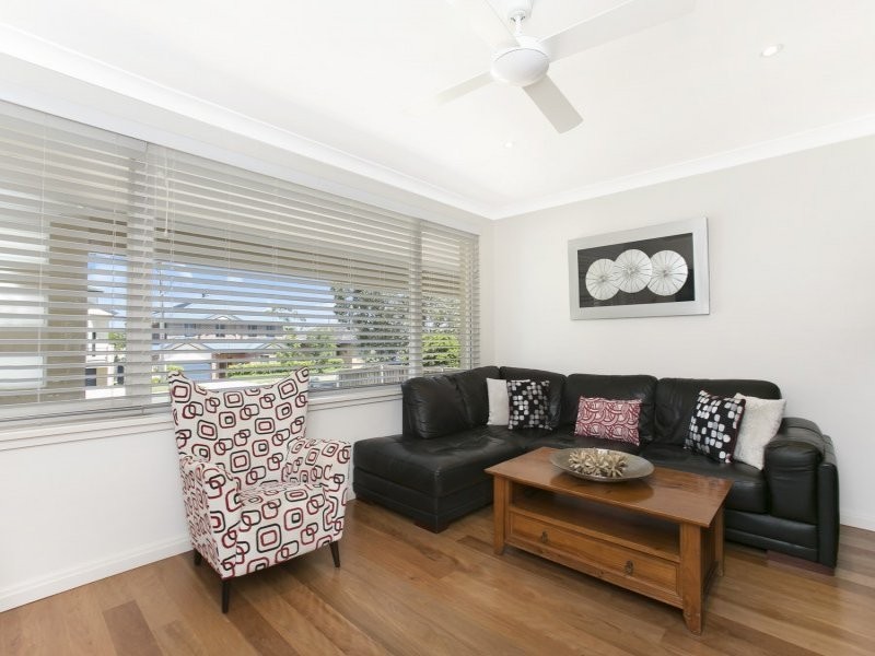 24 Forrest Street, Chifley NSW 2036