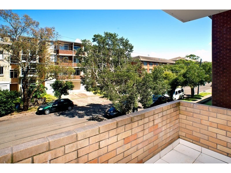 8/3 Grace Campbell Crescent, Hillsdale NSW 2036