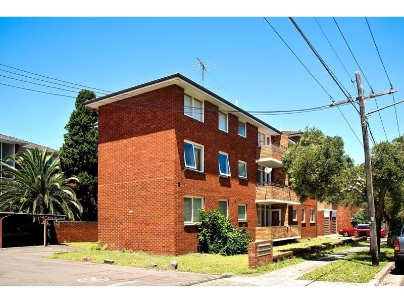 8/3 Grace Campbell Crescent, Hillsdale NSW 2036