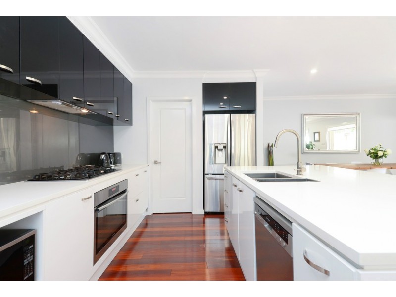 18 Binda Crescent, Little Bay NSW 2036