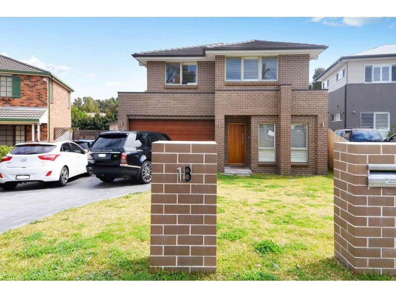 18 Binda Crescent, Little Bay NSW 2036