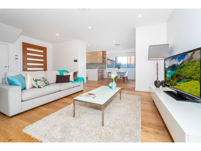 19a Canara Avenue, Phillip Bay NSW 2036