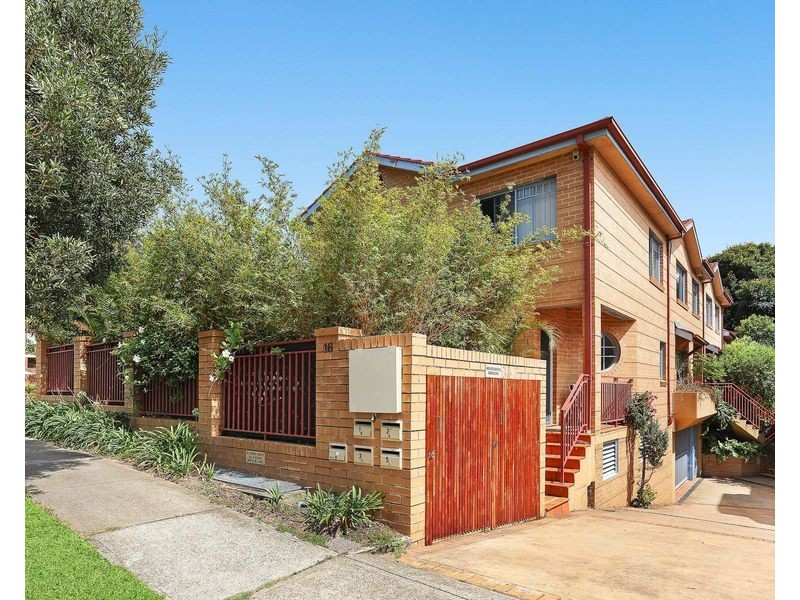 5/16 New Orleans Crescent, Maroubra NSW 2035