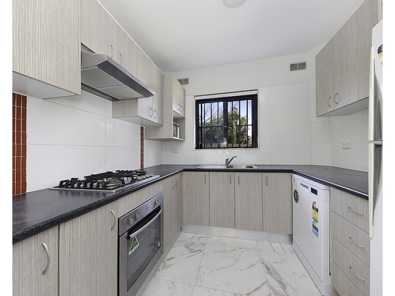 2/17 Templeman Crescent, Hillsdale NSW 2036