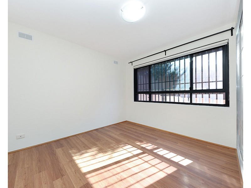 2/17 Templeman Crescent, Hillsdale NSW 2036