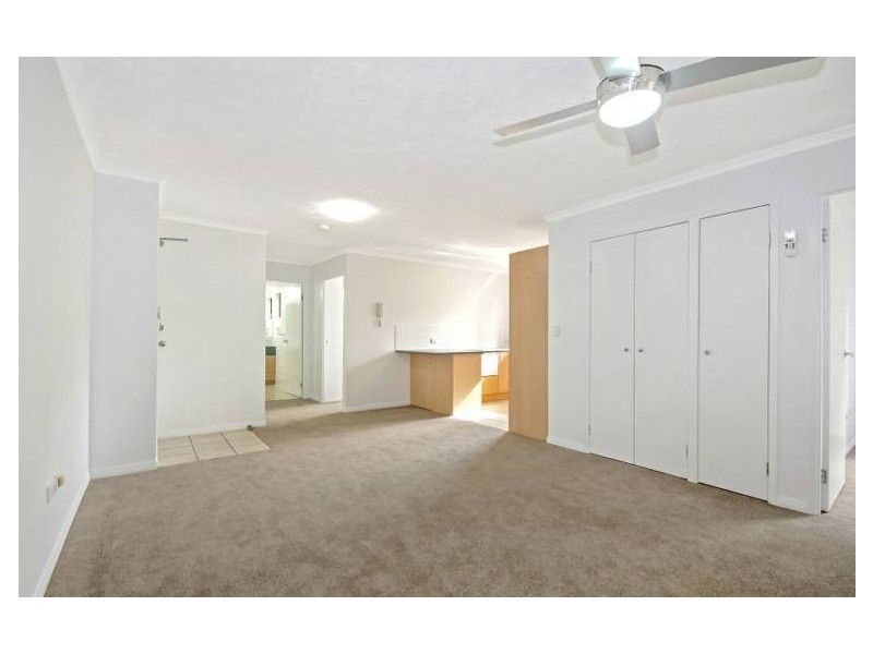 1/63 Adamson Street, Wooloowin QLD 4030