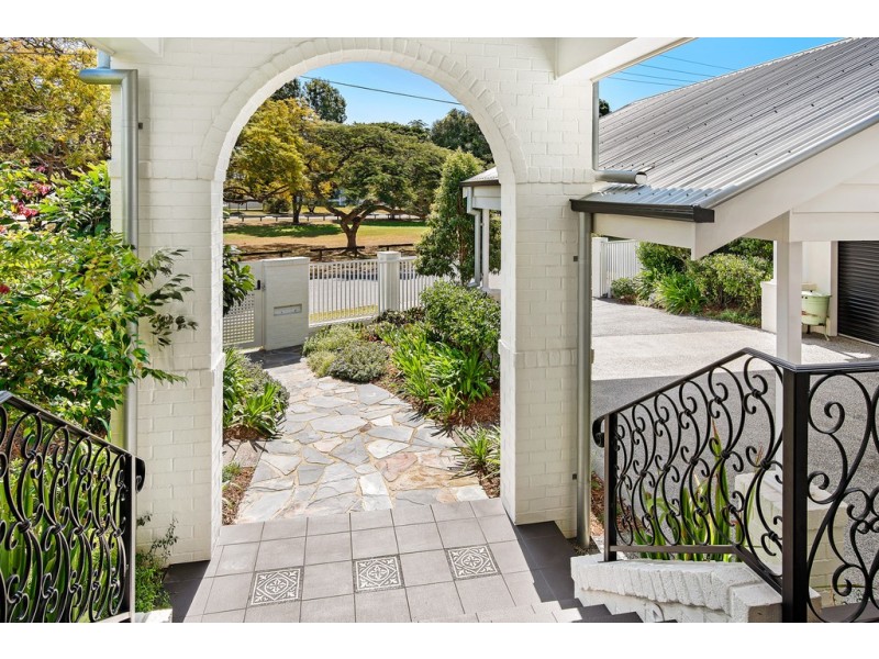 79 Eleventh Avenue, Kedron QLD 4031