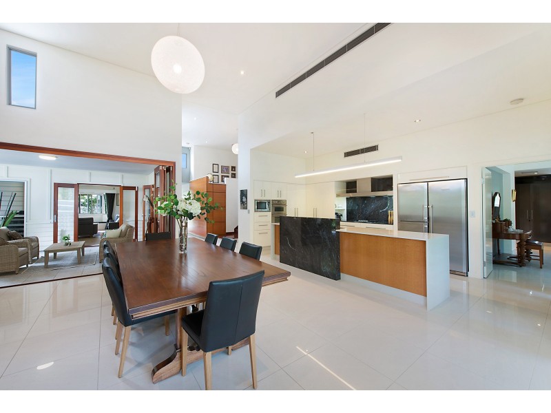 52 Eighth Avenue, Kedron QLD 4031