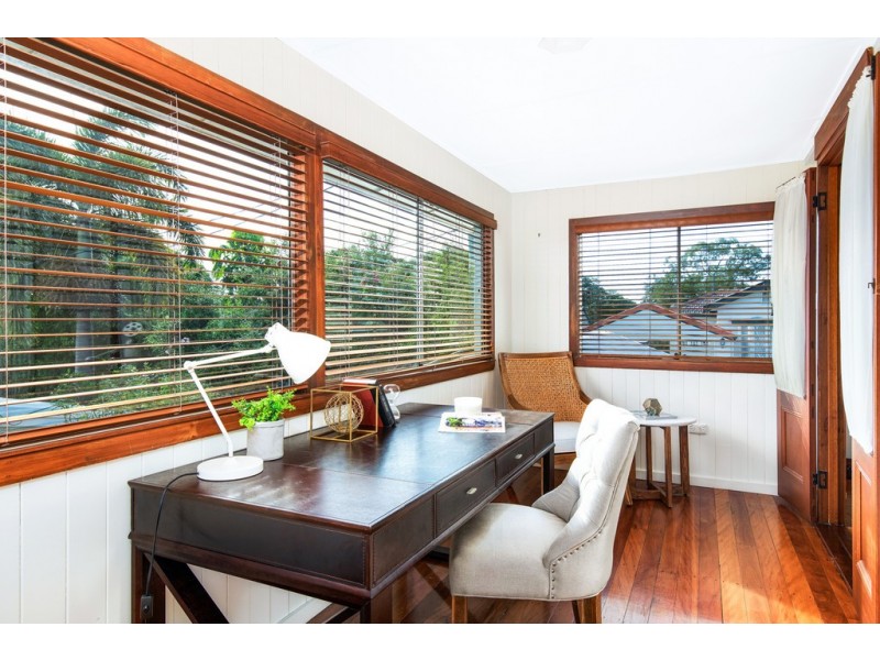 27 Sturt Street, Kedron QLD 4031