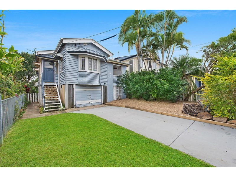 22 Eleventh Avenue, Kedron QLD 4031