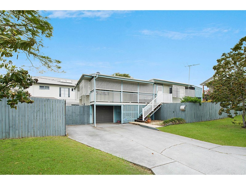 71 Eleventh Avenue, Kedron QLD 4031