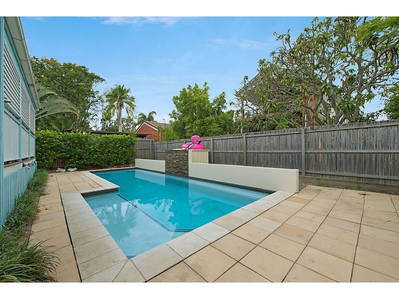 71 Eleventh Avenue, Kedron QLD 4031