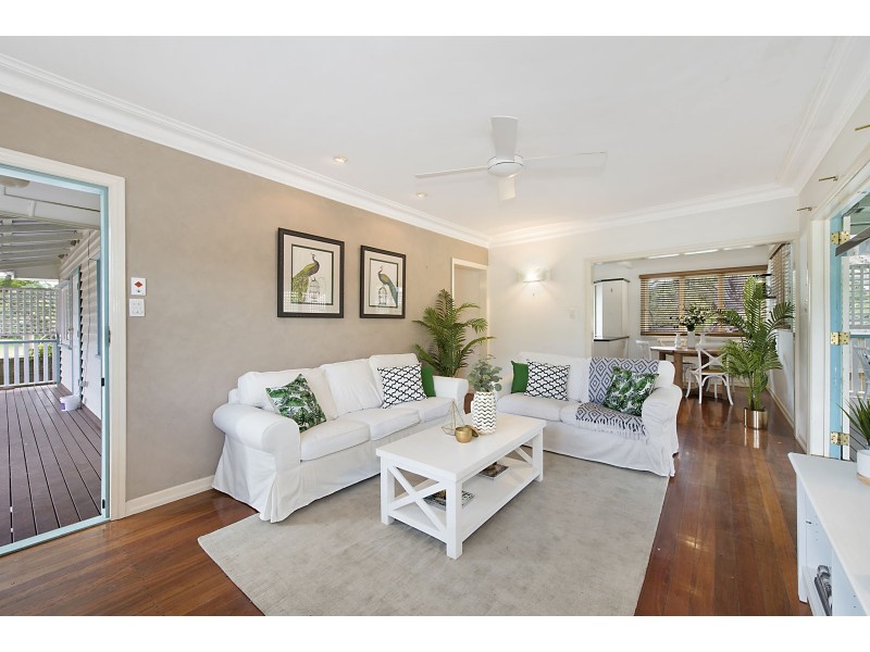 71 Eleventh Avenue, Kedron QLD 4031