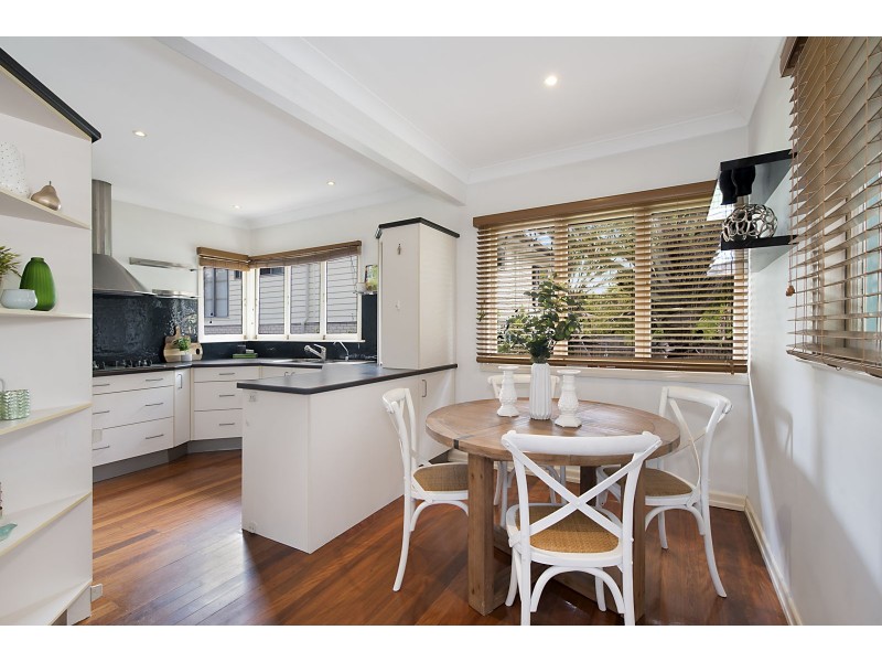 71 Eleventh Avenue, Kedron QLD 4031