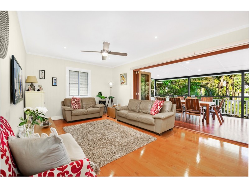 47 Eleventh Avenue, Kedron QLD 4031