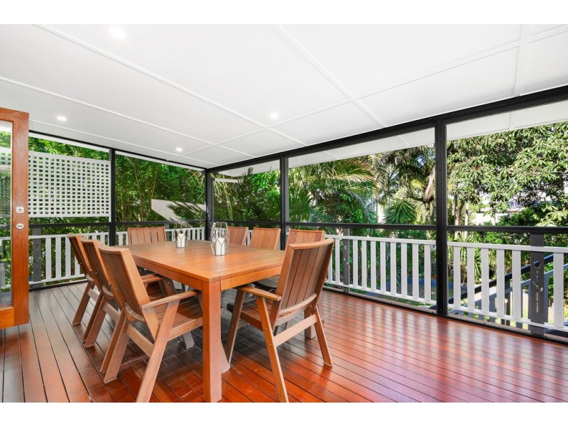 47 Eleventh Avenue, Kedron QLD 4031