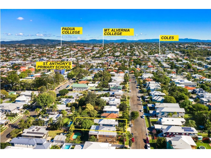 47 Eleventh Avenue, Kedron QLD 4031