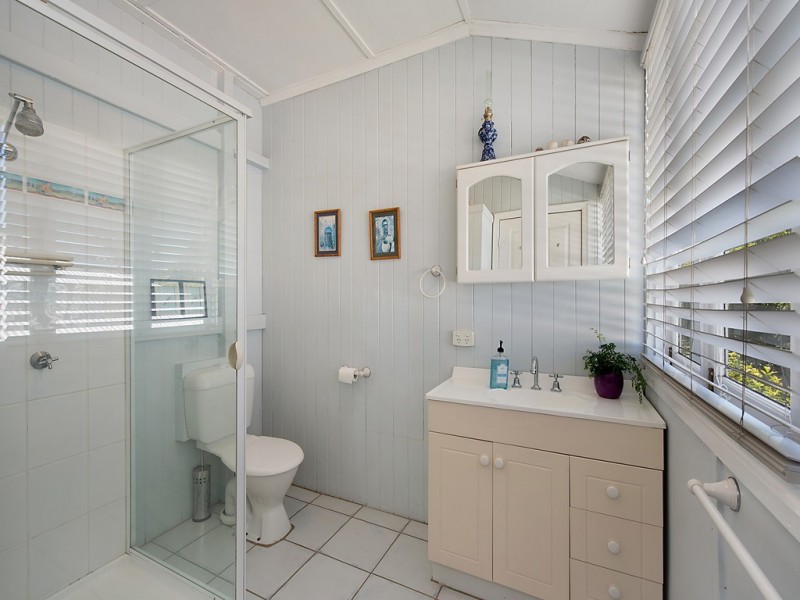 27 Armentieres Street, Kedron QLD 4031