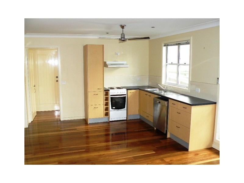 2/32 Doulein Street, Wavell Heights QLD 4012