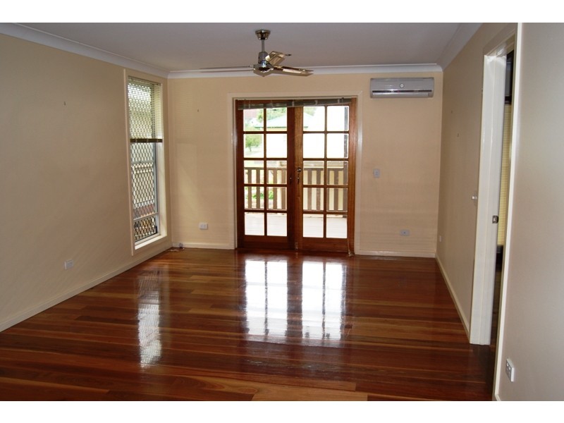 2/32 Doulein Street, Wavell Heights QLD 4012